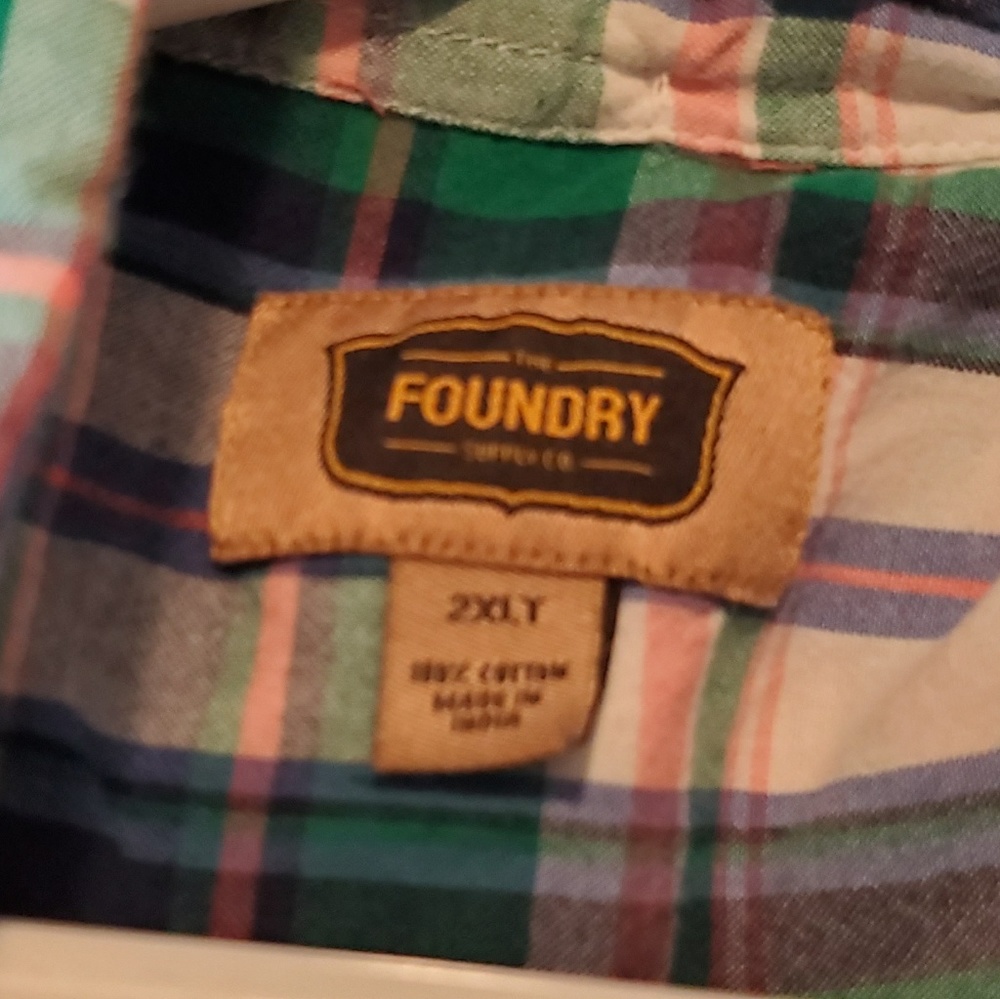 Shirt - Picture 2 of 2